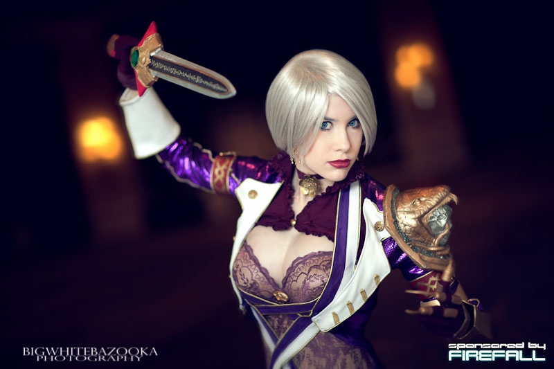 Ivy  Cosplay Soul Calibur V by Crystal Graziano