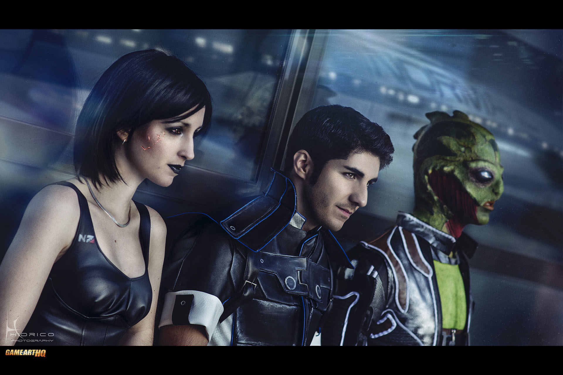 This Mass Effect Cosplay looks almost like a Screenshot