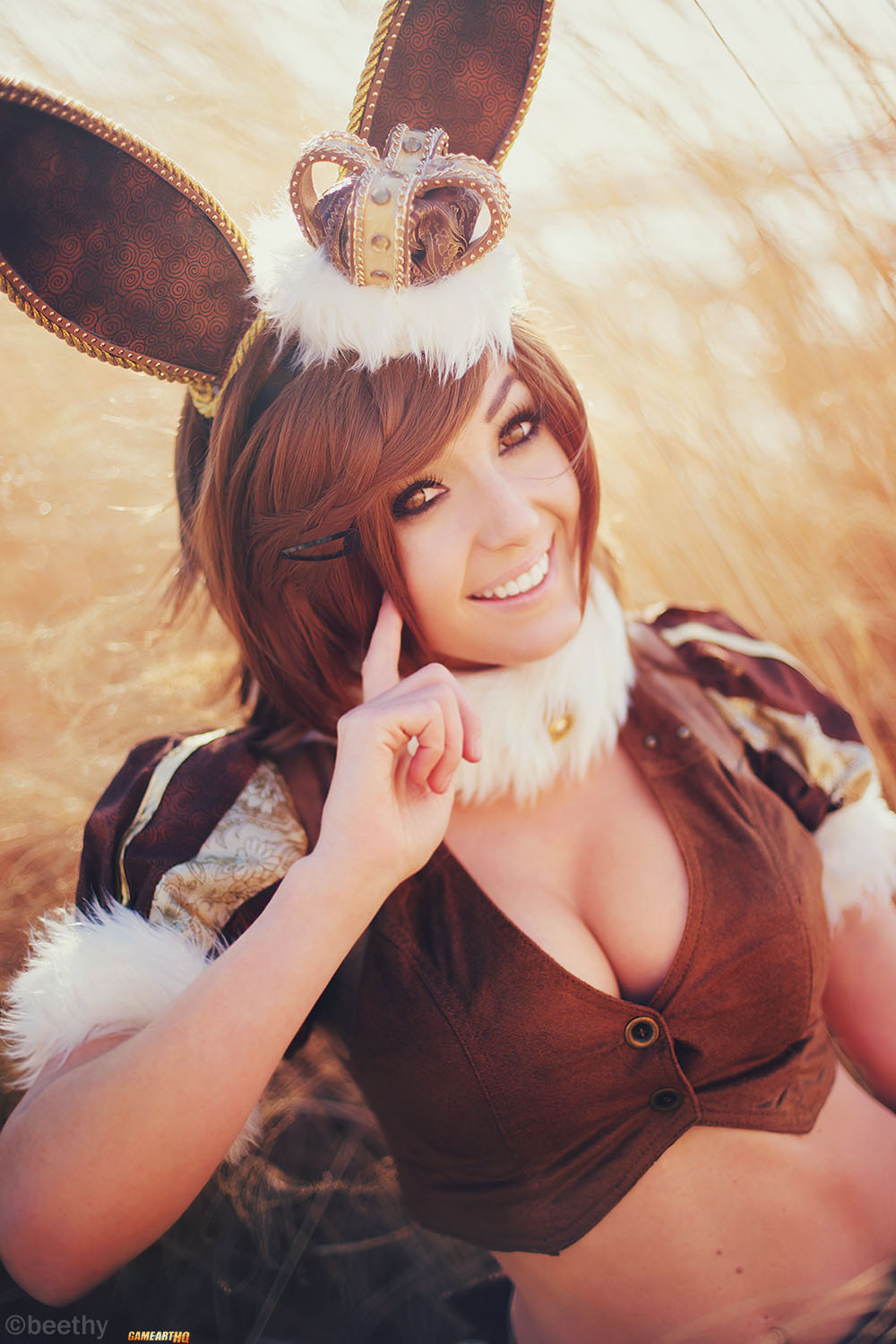 Pokemon Eevee Cosplay